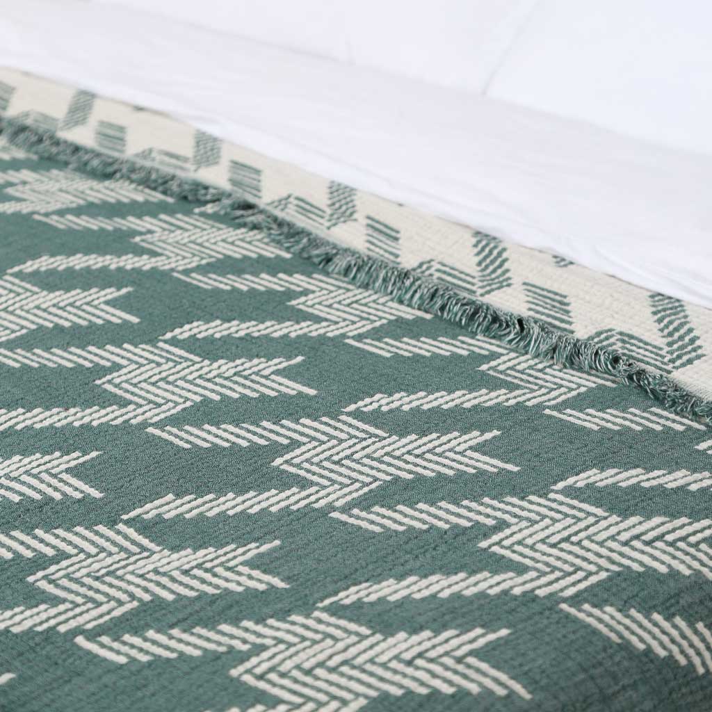 Arrow Green Turkish Muslin Throw Blanket 100% Cotton Xlarge size